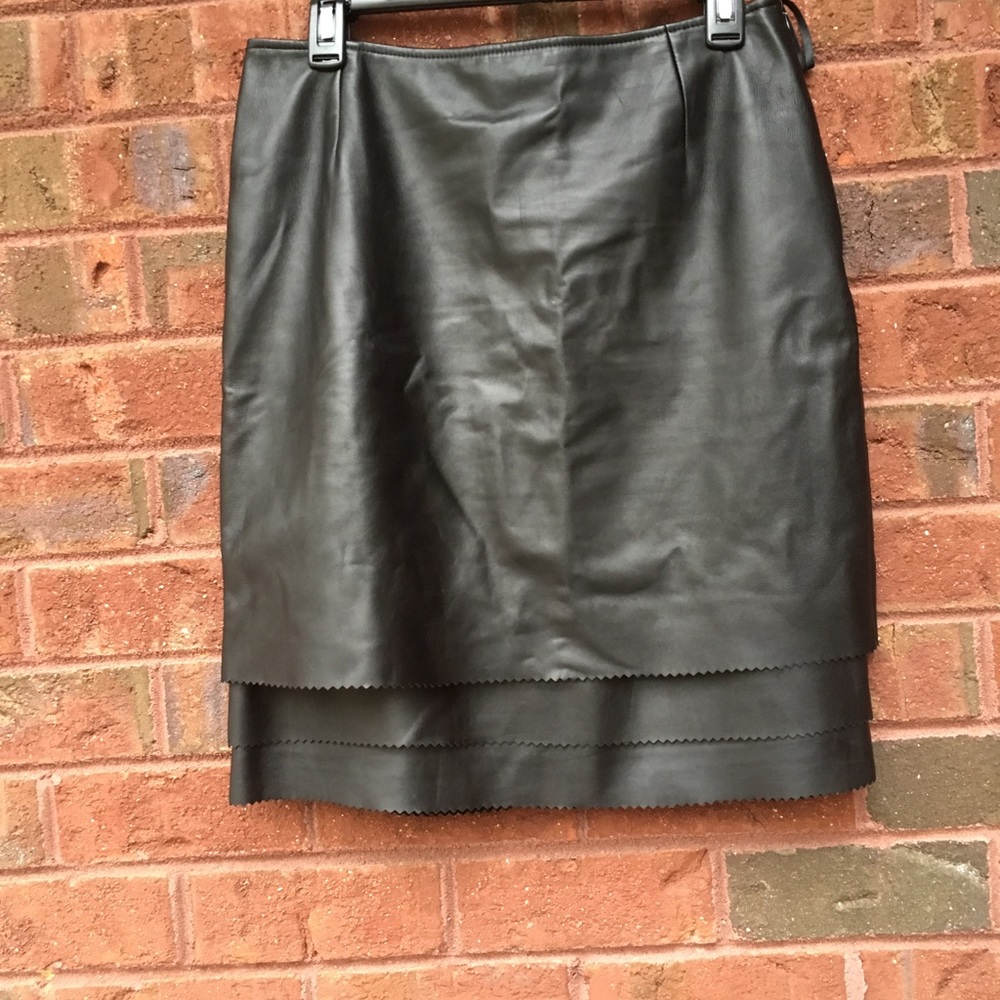 Escada lamb leather skirt